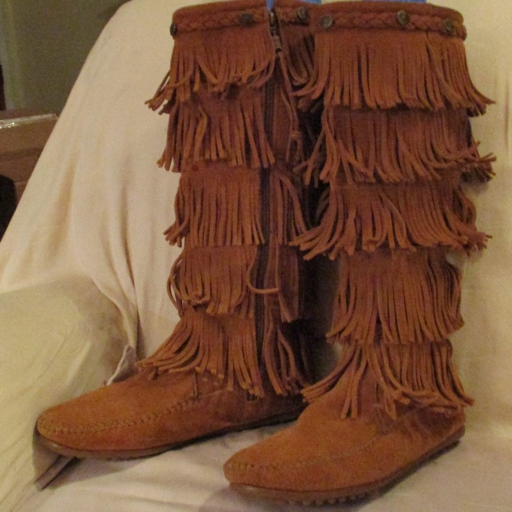 Minnetonka Brown Fringe Moccasin Boots